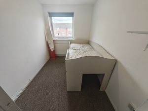 Photo 13- click for photo gallery